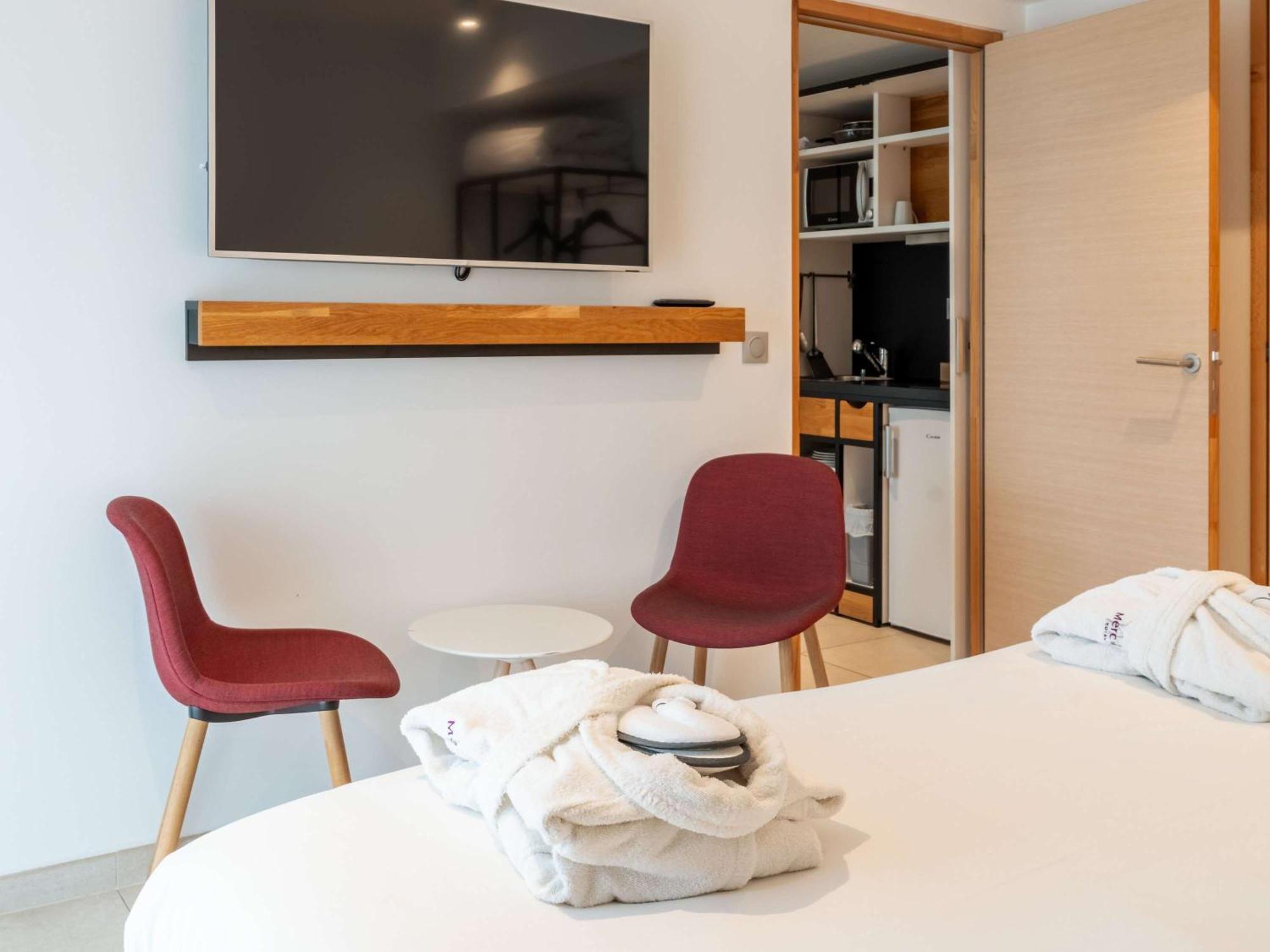 Mercure Avignon Gare Tgv Экстерьер фото